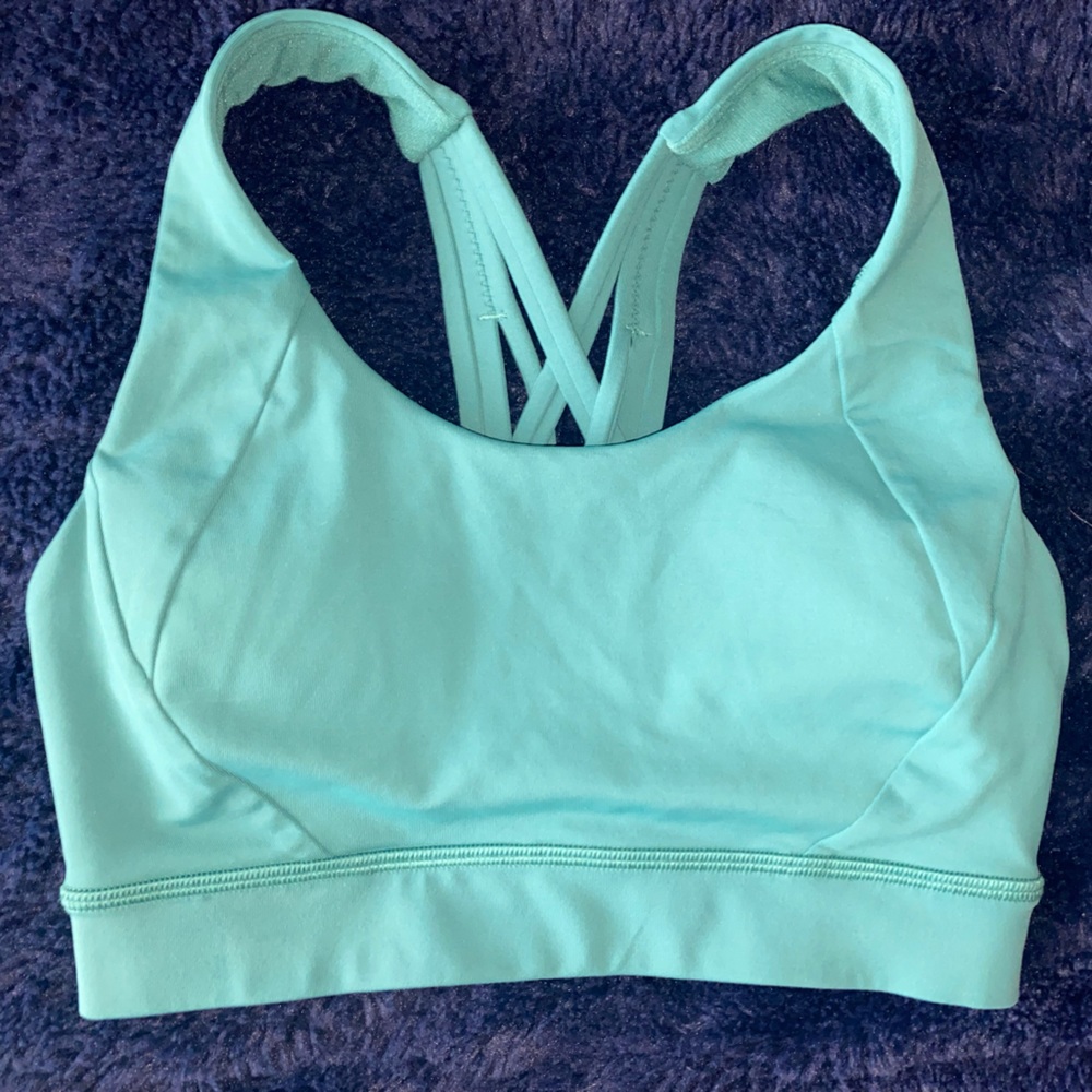 Lululemon Free to be Elevated sports bra